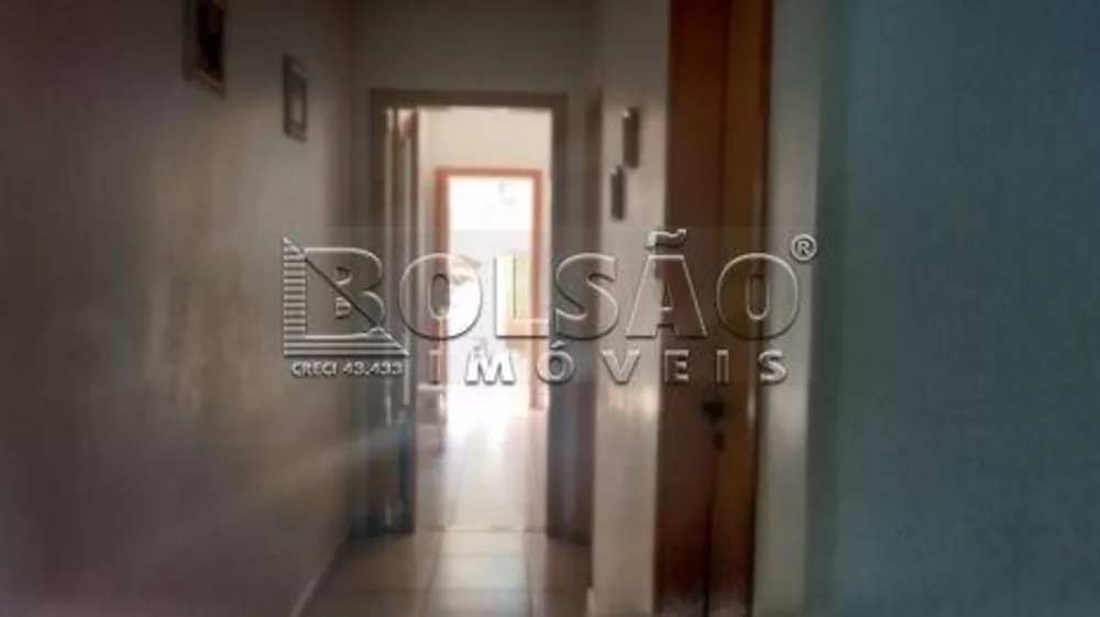 Casa à venda com 2 quartos, 162m² - Foto 4