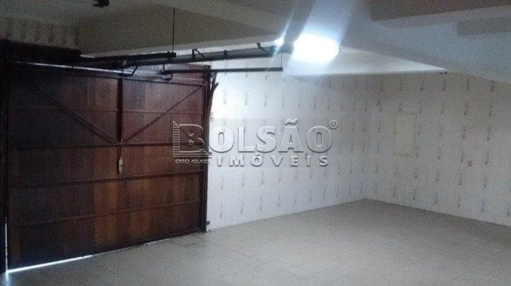 Sobrado, 4 quartos, 454 m² - Foto 1