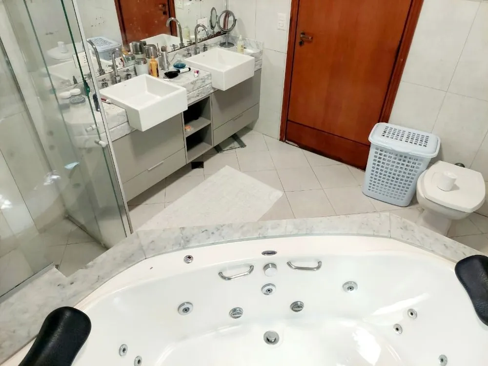 Sobrado, 6 quartos, 425 m² - Foto 12
