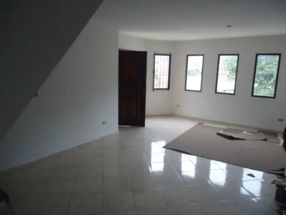 Sobrado à venda com 3 quartos, 260m² - Foto 4