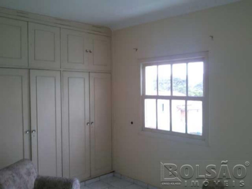 Sobrado, 3 quartos, 180 m² - Foto 1