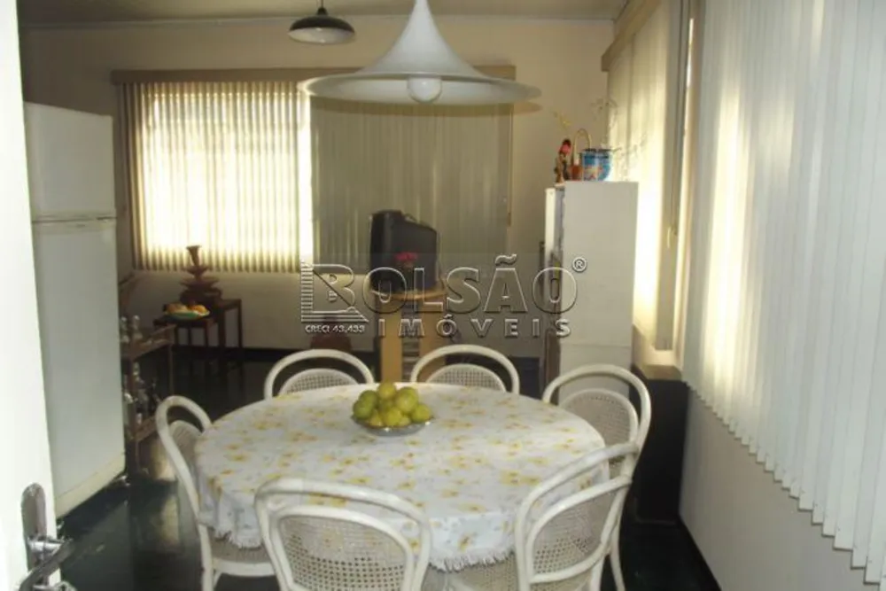 Casa, 2 quartos, 218 m² - Foto 4