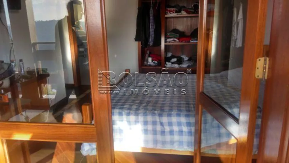 Sobrado, 3 quartos, 570 m² - Foto 1