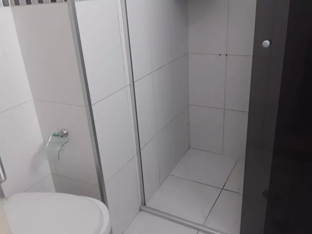 Apartamento à venda com 2 quartos, 60m² - Foto 2