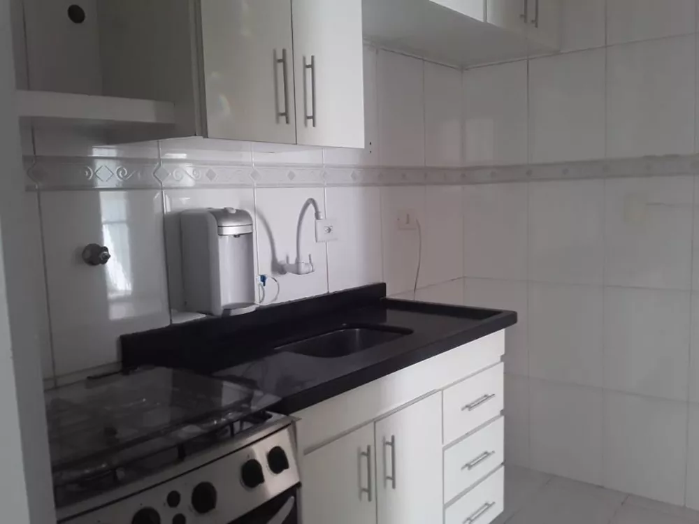 Apartamento à venda com 2 quartos, 60m² - Foto 4