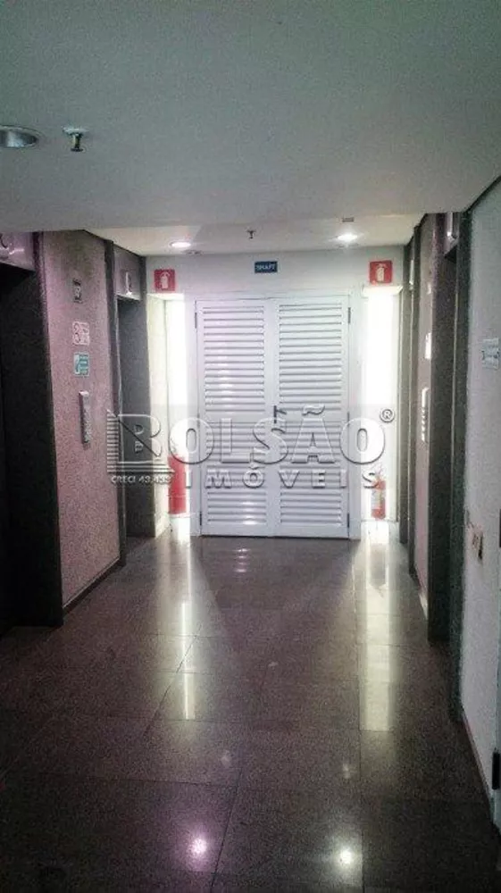 Conjunto Comercial-Sala à venda com 1 quarto, 203m² - Foto 5