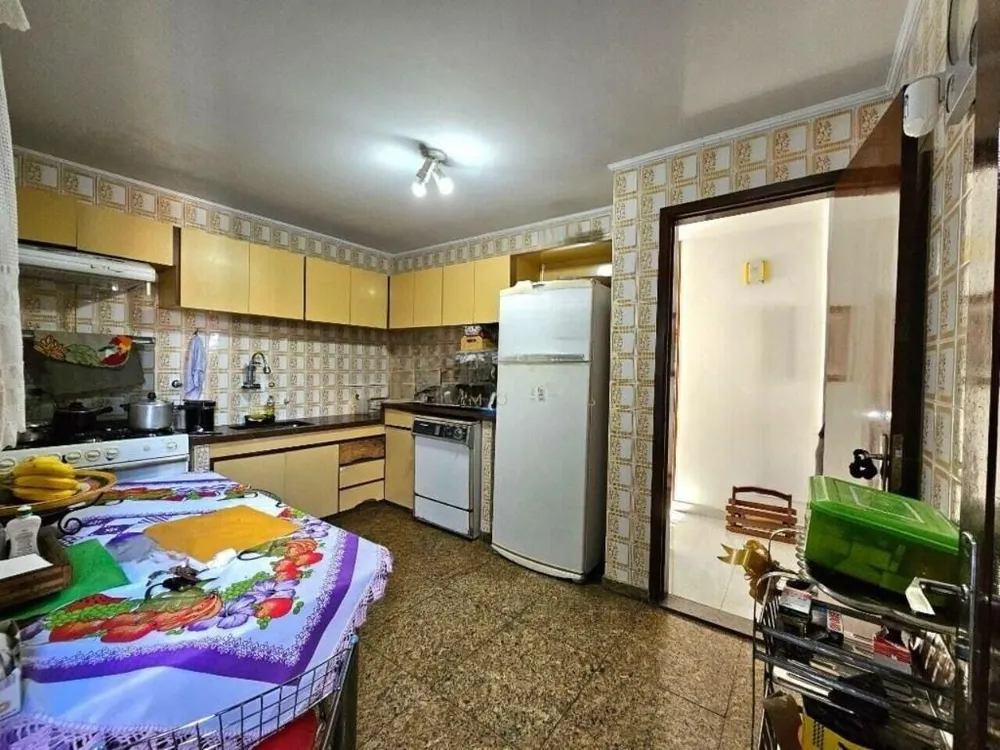 Casa, 3 quartos, 238 m² - Foto 4
