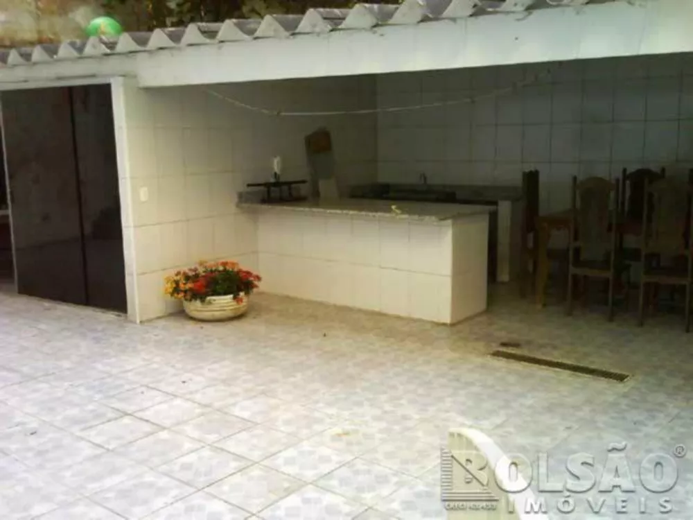 Sobrado à venda com 3 quartos, 240m² - Foto 8