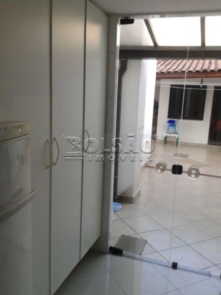 Sobrado, 3 quartos, 230 m² - Foto 1