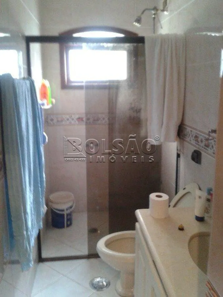 Casa, 3 quartos, 220 m² - Foto 3