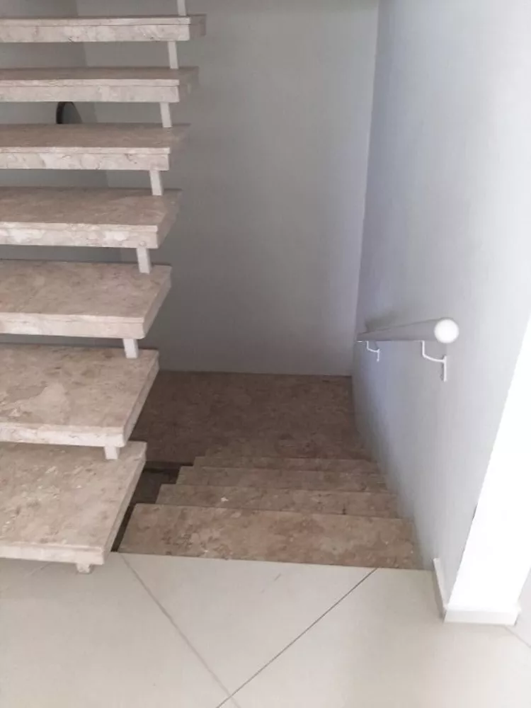 Sobrado para alugar com 3 quartos, 100m² - Foto 8