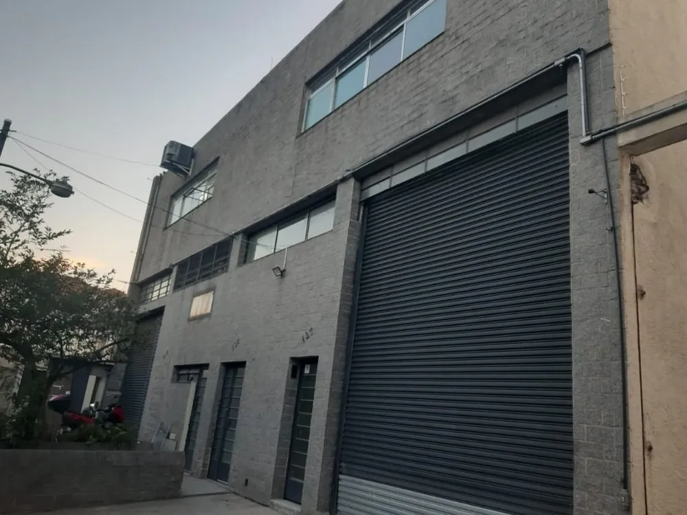 Depósito-Galpão, 2350 m² - Foto 1