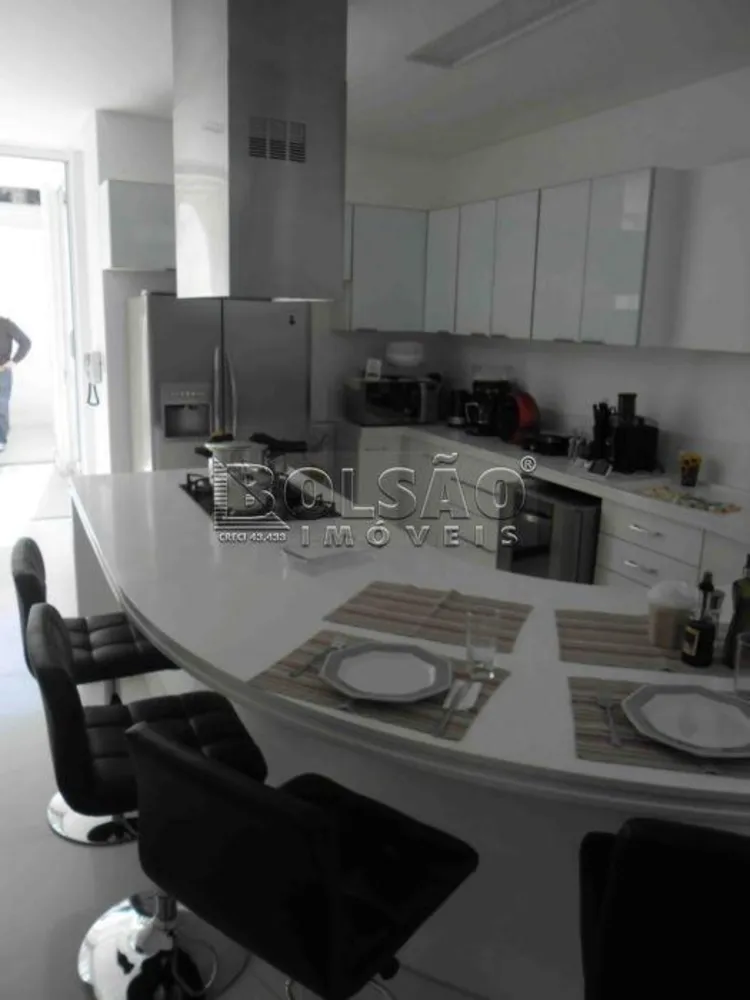 Sobrado, 4 quartos, 600 m² - Foto 9