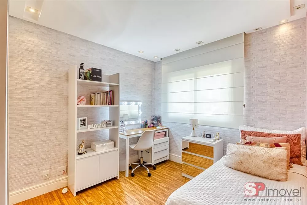 Apartamento à venda com 3 quartos, 230m² - Foto 2