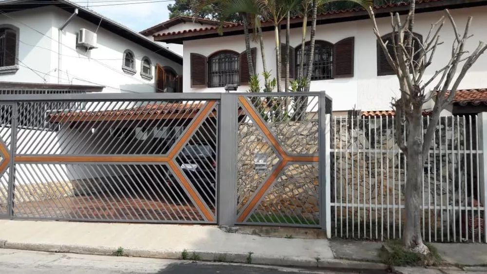 Sobrado à venda com 3 quartos, 130m² - Foto 2