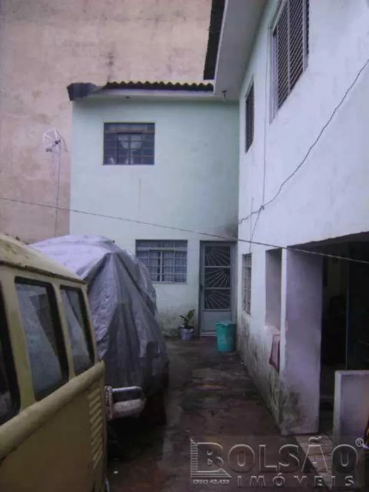 Casa à venda com 3 quartos, 300m² - Foto 1