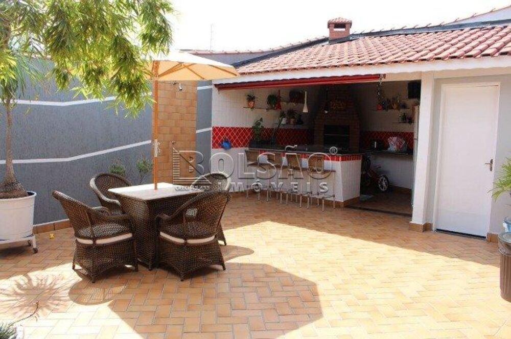 Casa, 3 quartos, 210 m² - Foto 4