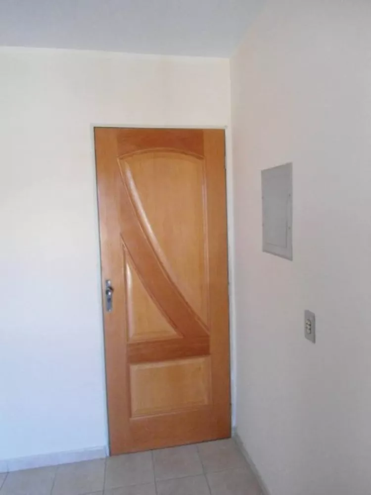 Apartamento à venda com 3 quartos, 60m² - Foto 13