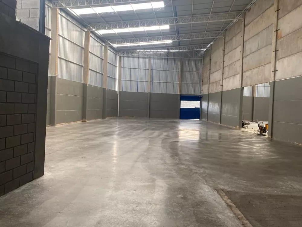 Depósito-Galpão-Armazém para alugar, 500m² - Foto 3