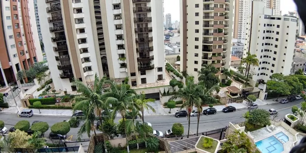 Apartamento à venda com 4 quartos, 169m² - Foto 1