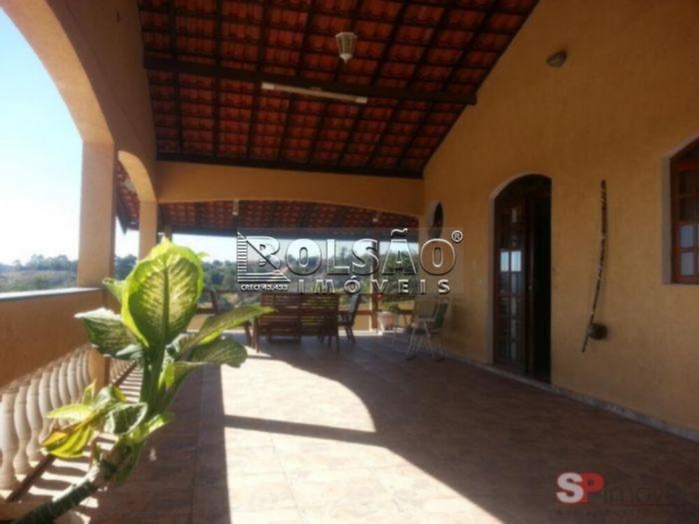 Chácara, 3 quartos, 1300 m² - Foto 2