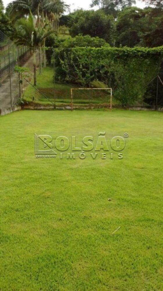 Casa à venda com 4 quartos, 750m² - Foto 11