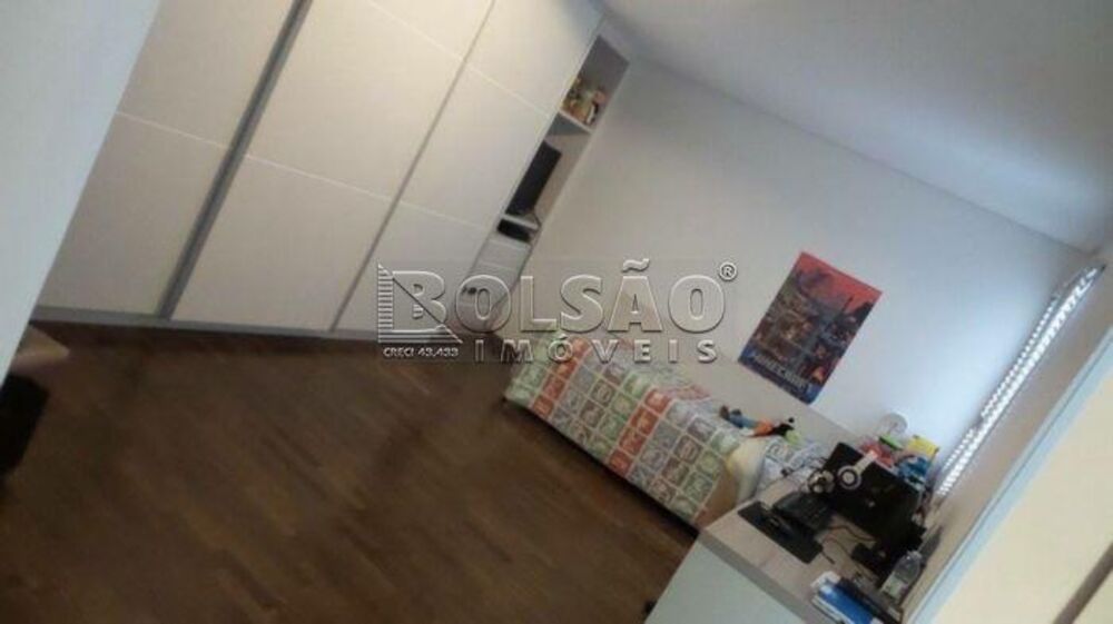 Casa, 4 quartos, 350 m² - Foto 1