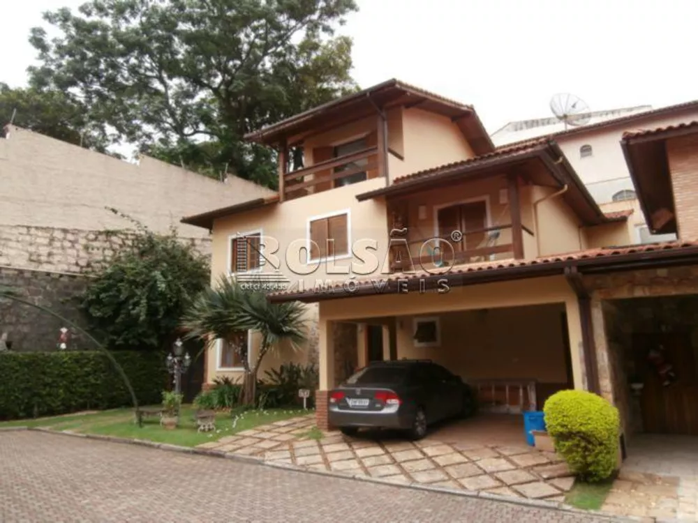 Sobrado à venda com 4 quartos, 330m² - Foto 1