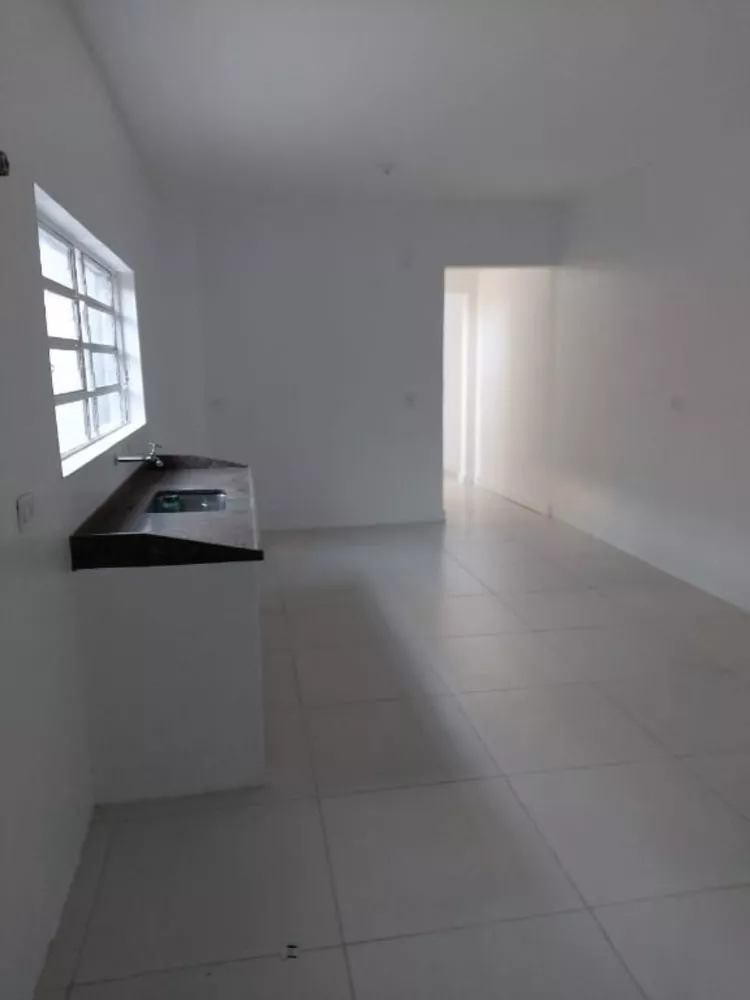 Casa à venda com 3 quartos, 137m² - Foto 6