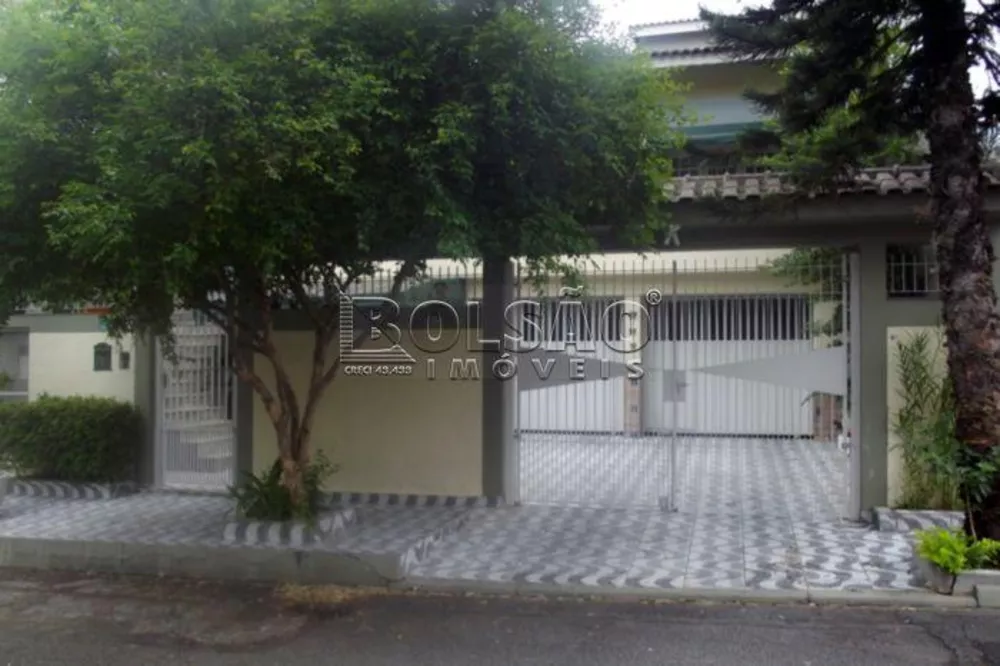 Casa à venda com 3 quartos, 300m² - Foto 2