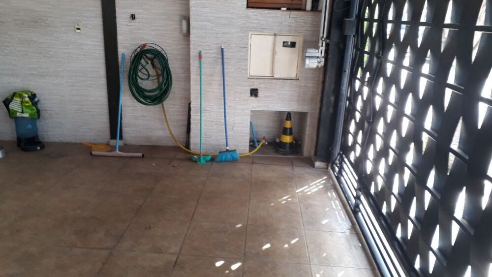 Casa, 3 quartos, 300 m² - Foto 1