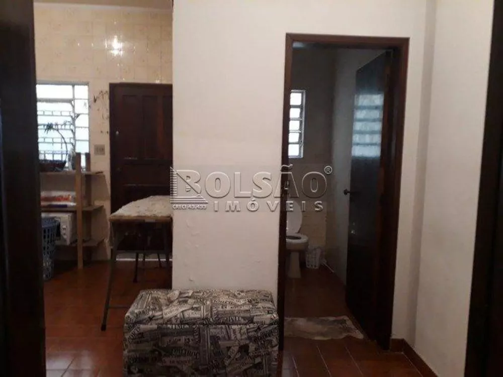 Casa para alugar com 4 quartos, 350m² - Foto 8