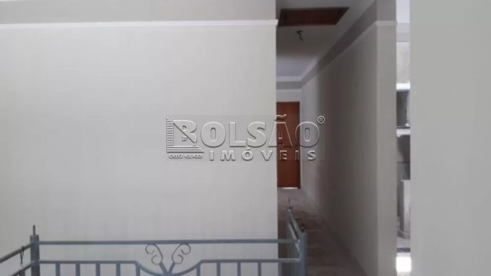 Sobrado à venda com 4 quartos, 140m² - Foto 1