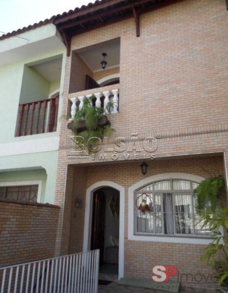 Sobrado, 3 quartos, 180 m² - Foto 1