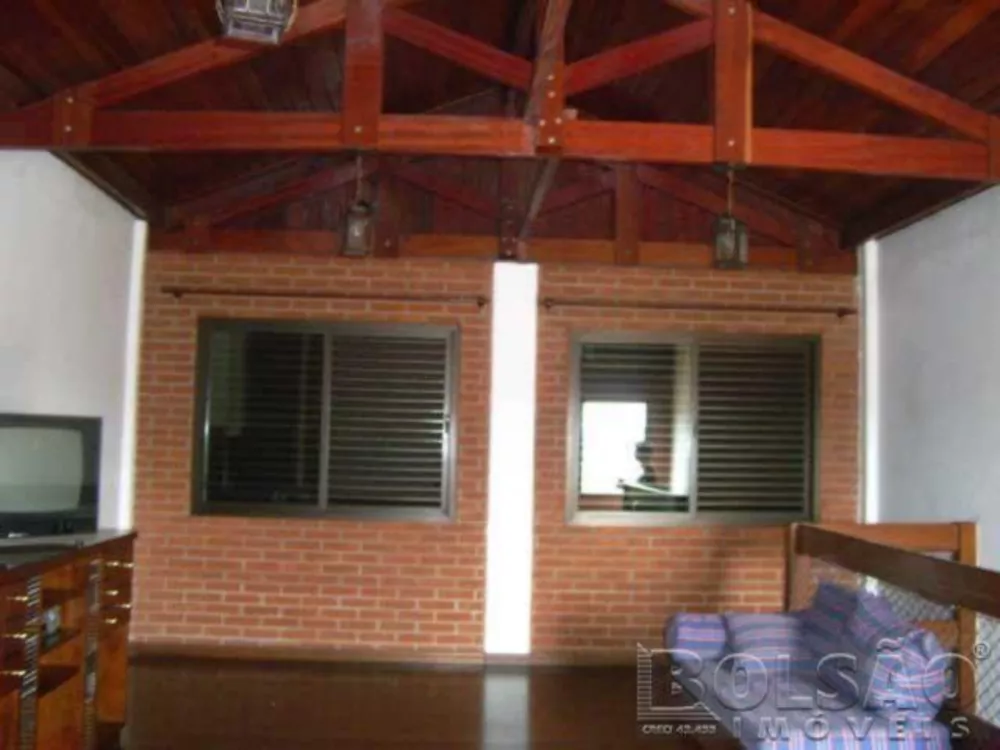Casa, 3 quartos, 250 m² - Foto 1