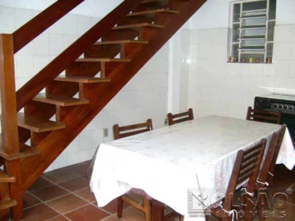 Casa, 3 quartos, 250 m² - Foto 4