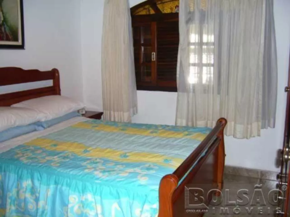 Casa, 3 quartos, 250 m² - Foto 3
