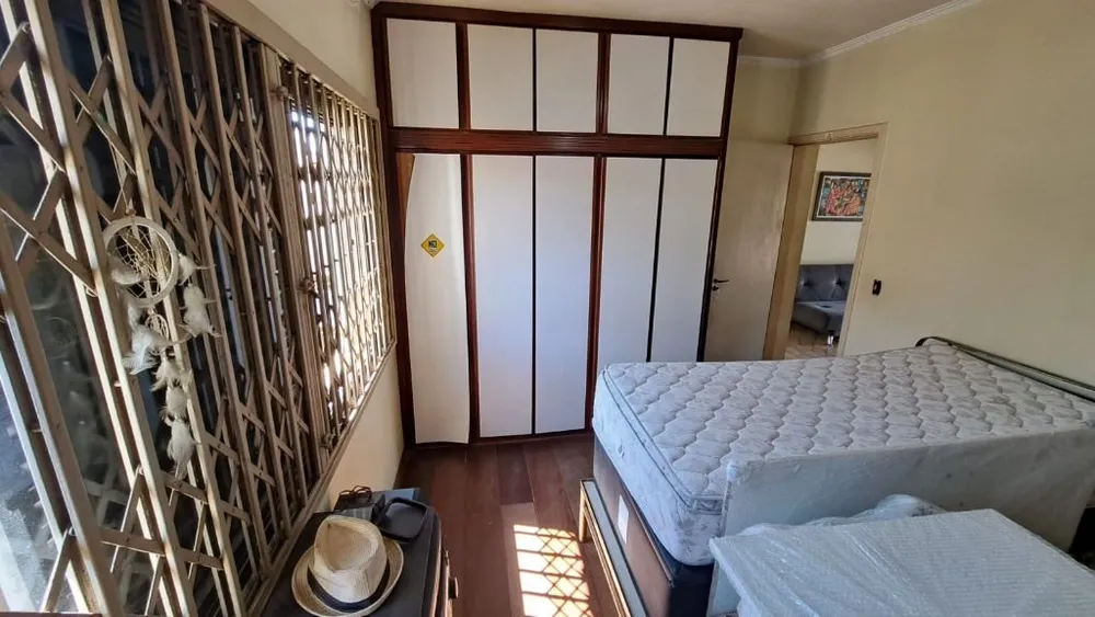 Sobrado, 5 quartos, 270 m² - Foto 2
