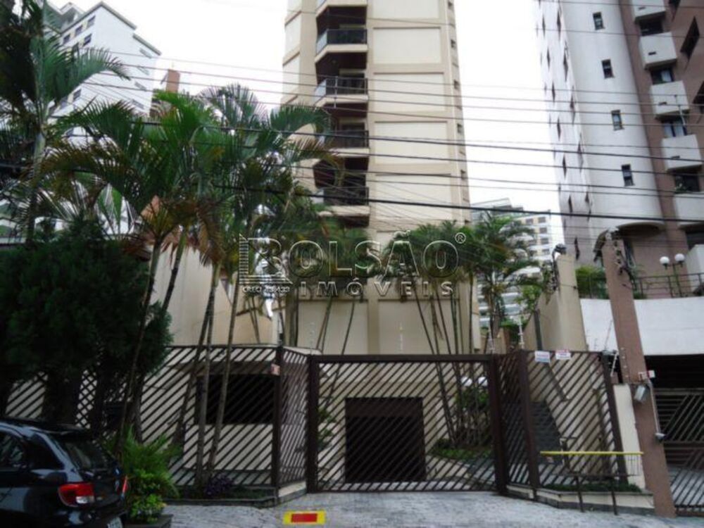 Apartamento à venda com 4 quartos, 180m² - Foto 1