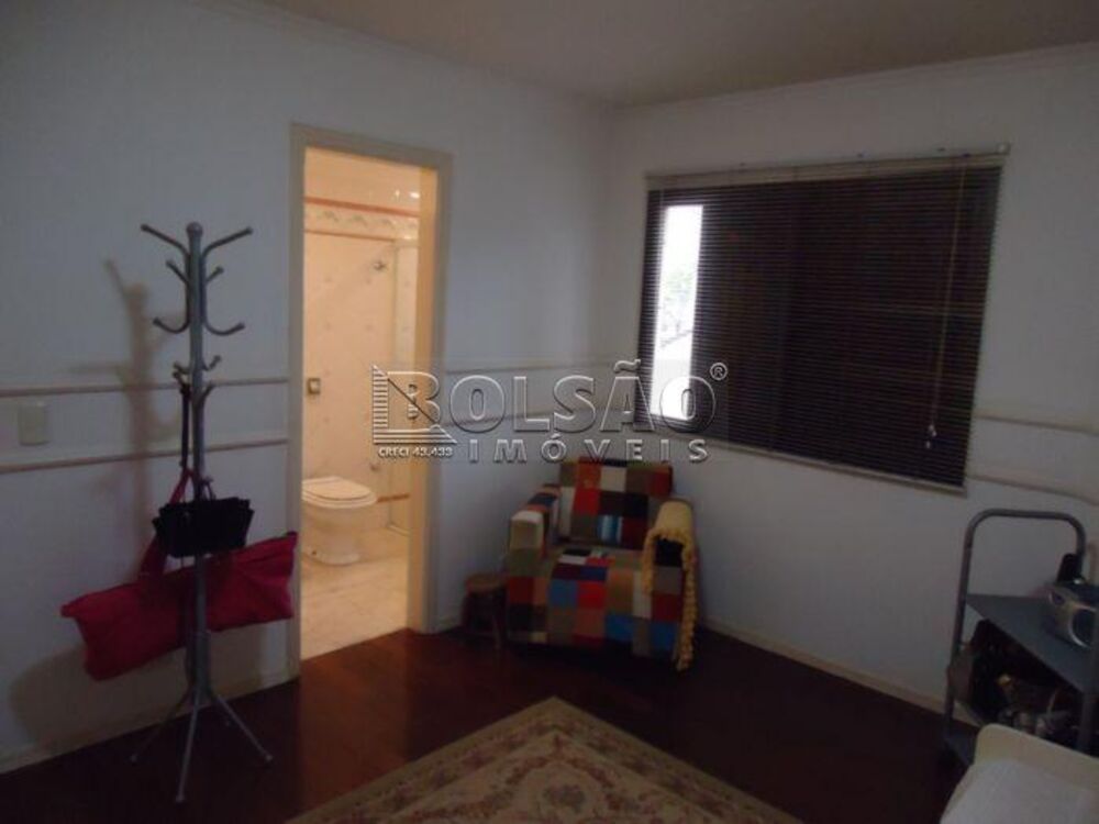 Apartamento à venda com 4 quartos, 180m² - Foto 12