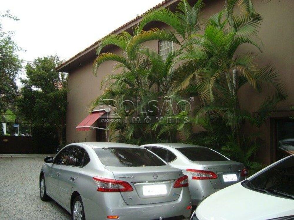 Casa, 20 quartos, 750 m² - Foto 2