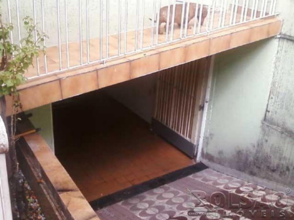 Sobrado, 2 quartos, 360 m² - Foto 1