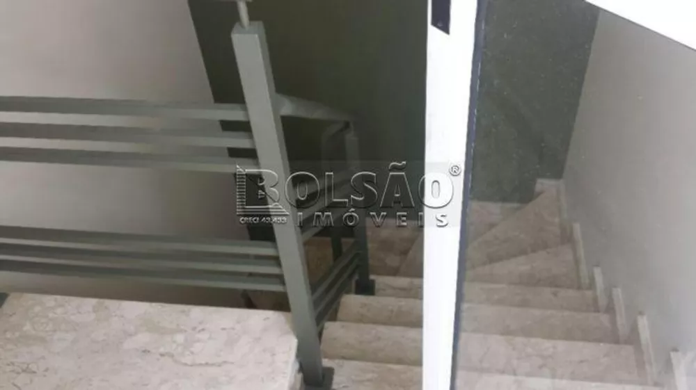 Casa à venda com 3 quartos, 160m² - Foto 4