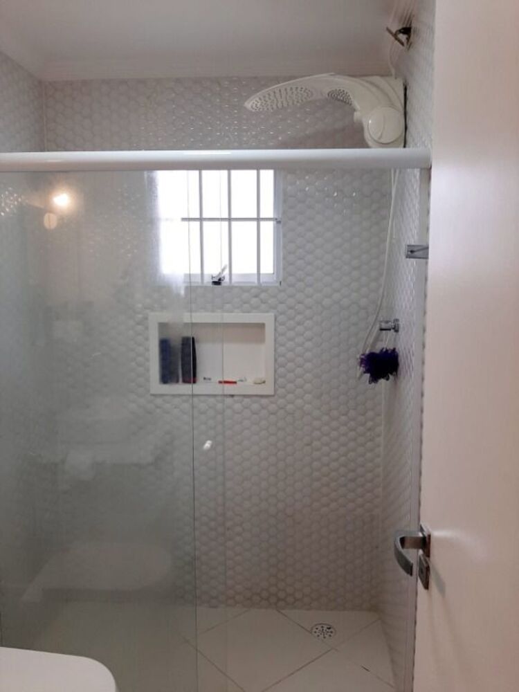 Sobrado, 3 quartos, 208 m² - Foto 2