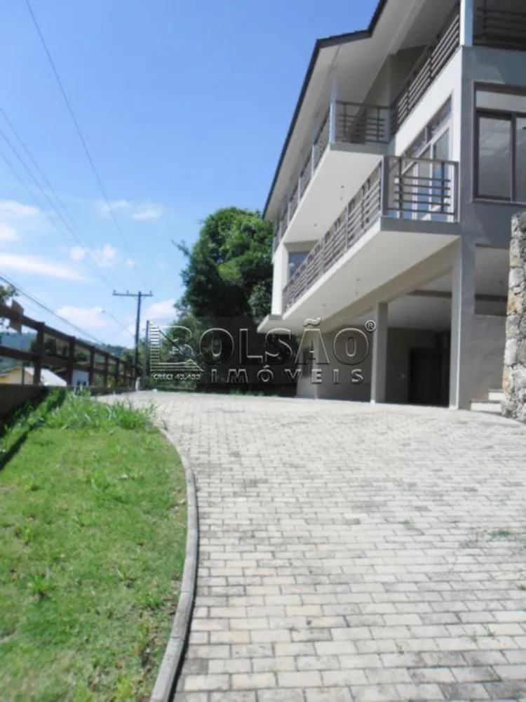 Sobrado, 7 quartos, 365 m² - Foto 1