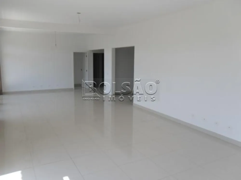 Sobrado, 7 quartos, 365 m² - Foto 2