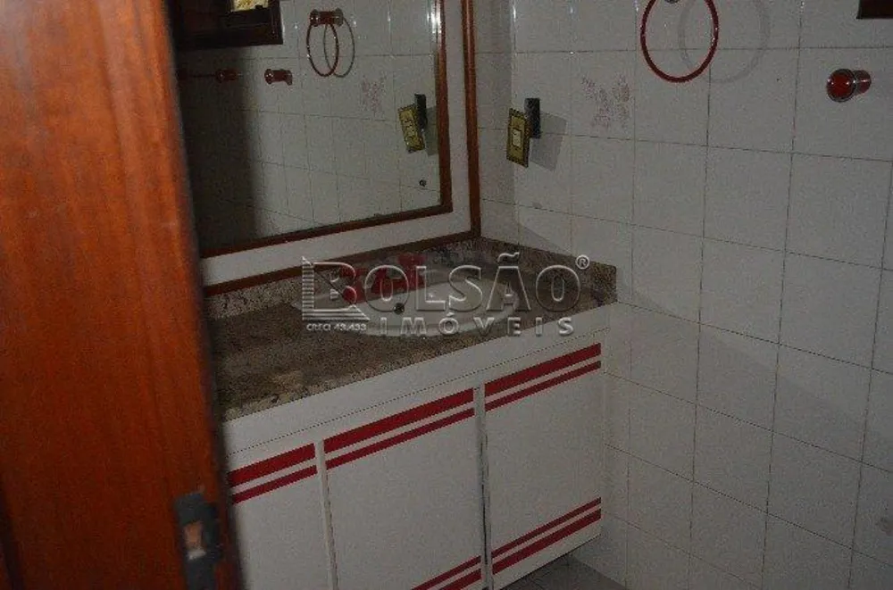 Sobrado, 4 quartos, 432 m² - Foto 1