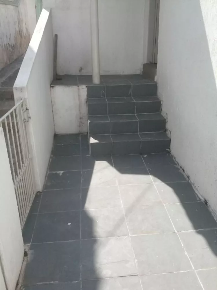 Sobrado à venda com 3 quartos, 180m² - Foto 15