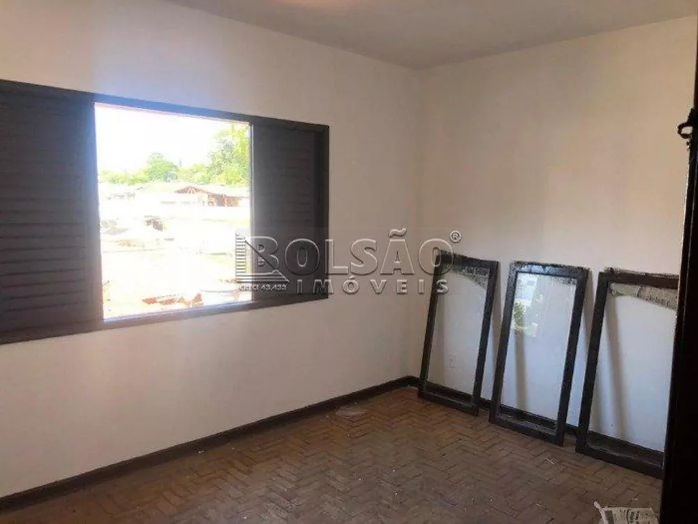 Casa à venda com 2 quartos, 70m² - Foto 6