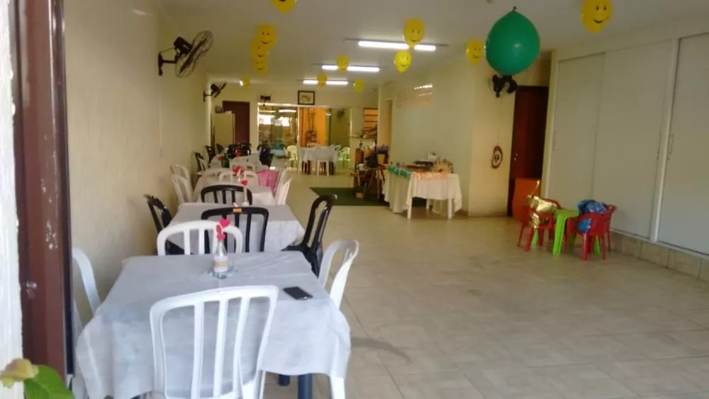 Sobrado à venda com 3 quartos, 180m² - Foto 2